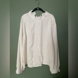 SHEIN Lune Plus Contrast Lace Bishop Sleeve Blouse